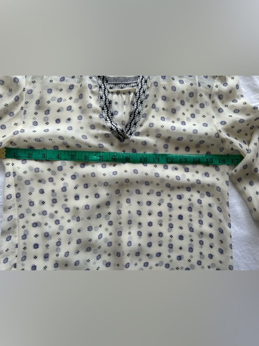 Part Two Cream/Blue Crepe Chiffon Tunic - like new. - Picture 11 of 12